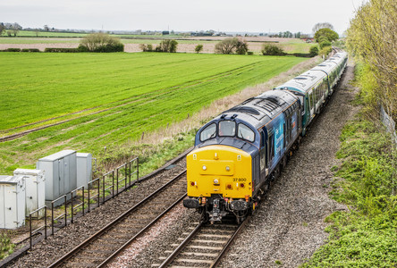37800 a.jpg