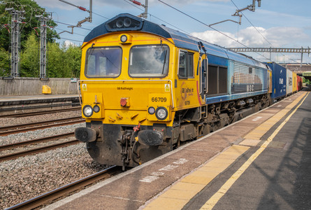 66709.jpg